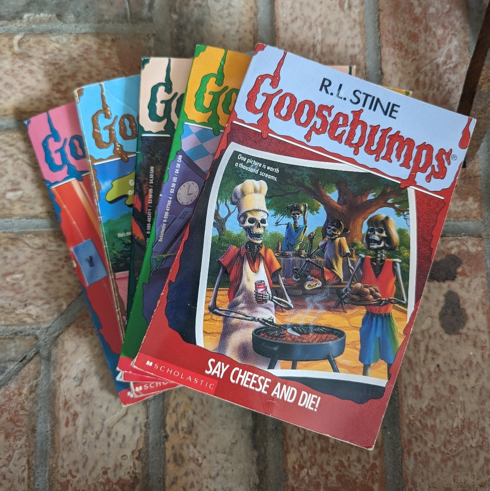Goosebumps Book Lot - R.L. Stine - scholastic - retro - good used condition